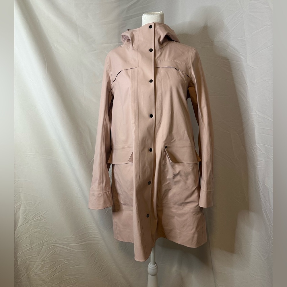 Lululemon Athletica Light Pink Rain Jacket